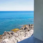 Cefalux - Torre Bastione Sul Mare