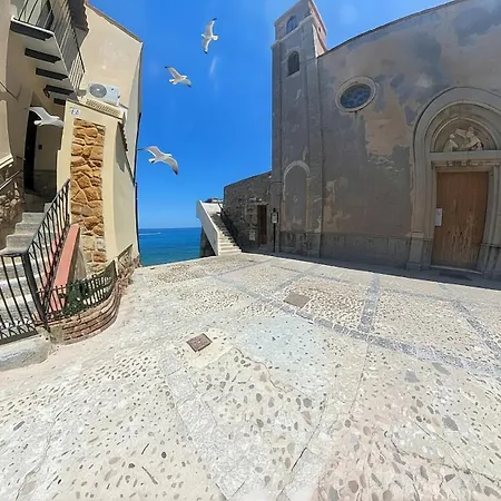 Cefalux - Torre Bastione Sul Mare * Cefalù